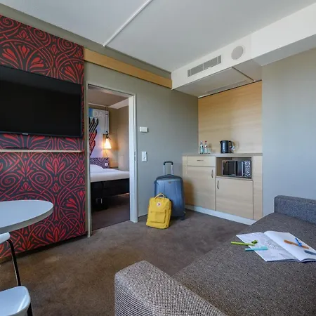 T H E Hotel Darmstadt